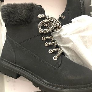 NIB-Lane Bryant Boots Size 8